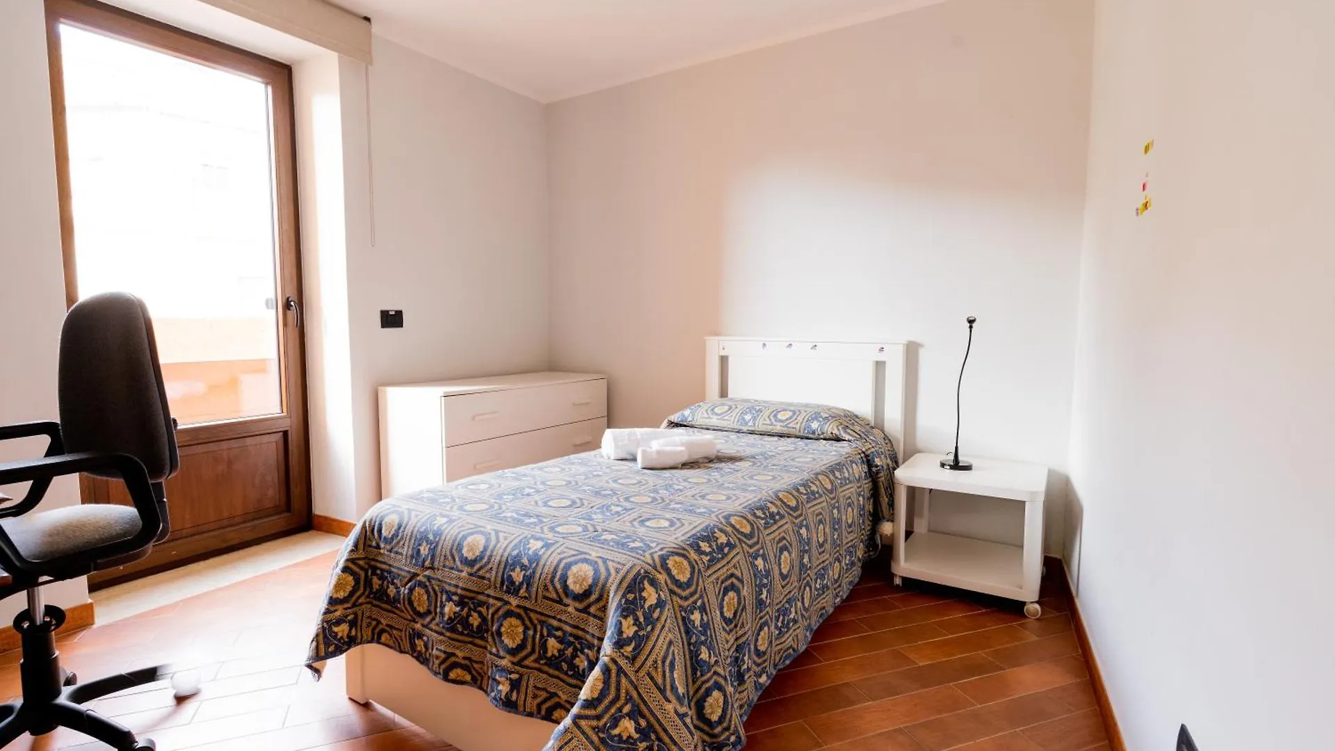 Villa Domus Teja Agira 0*,  Italia