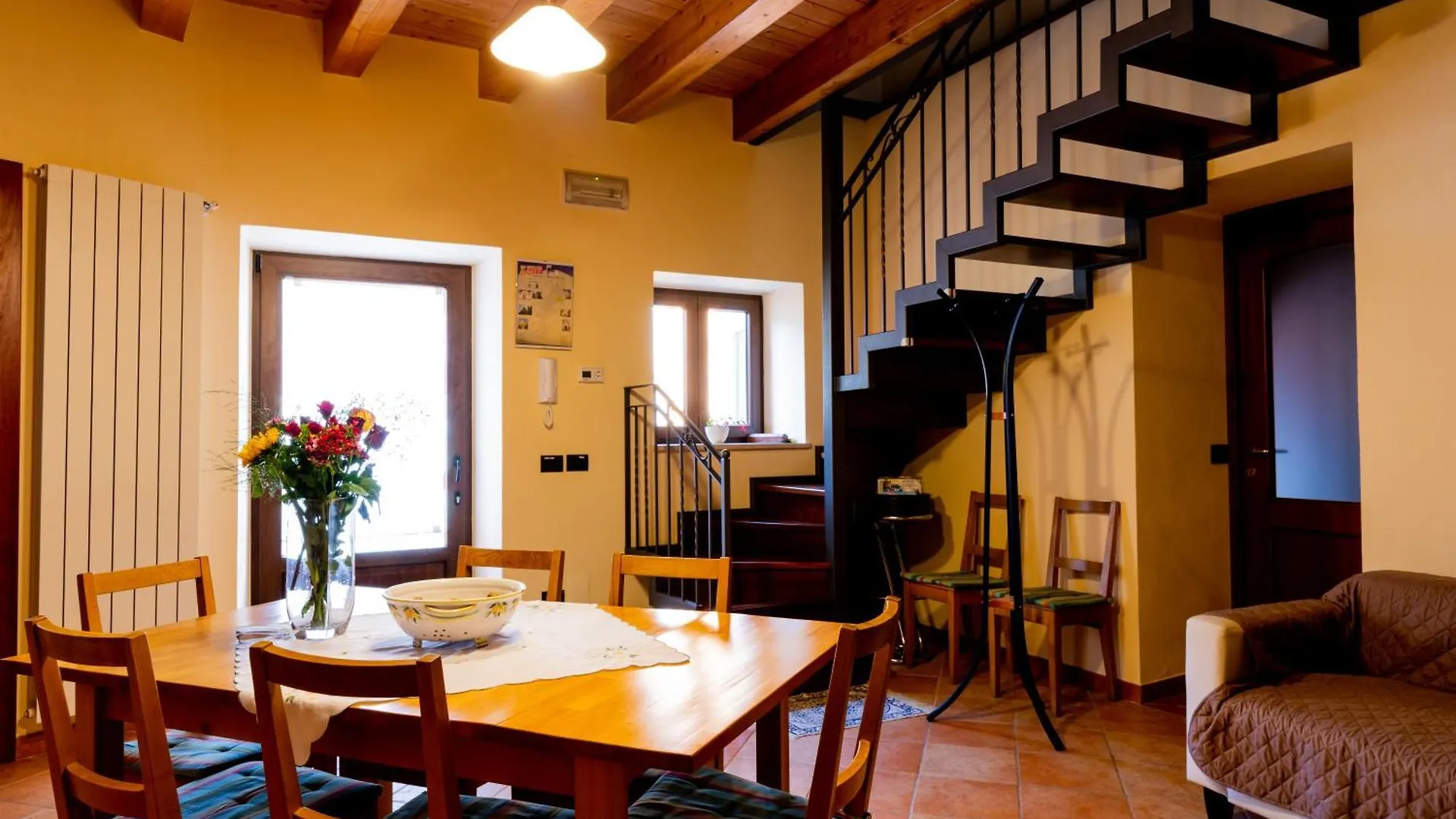 Villa Domus Teja Agira