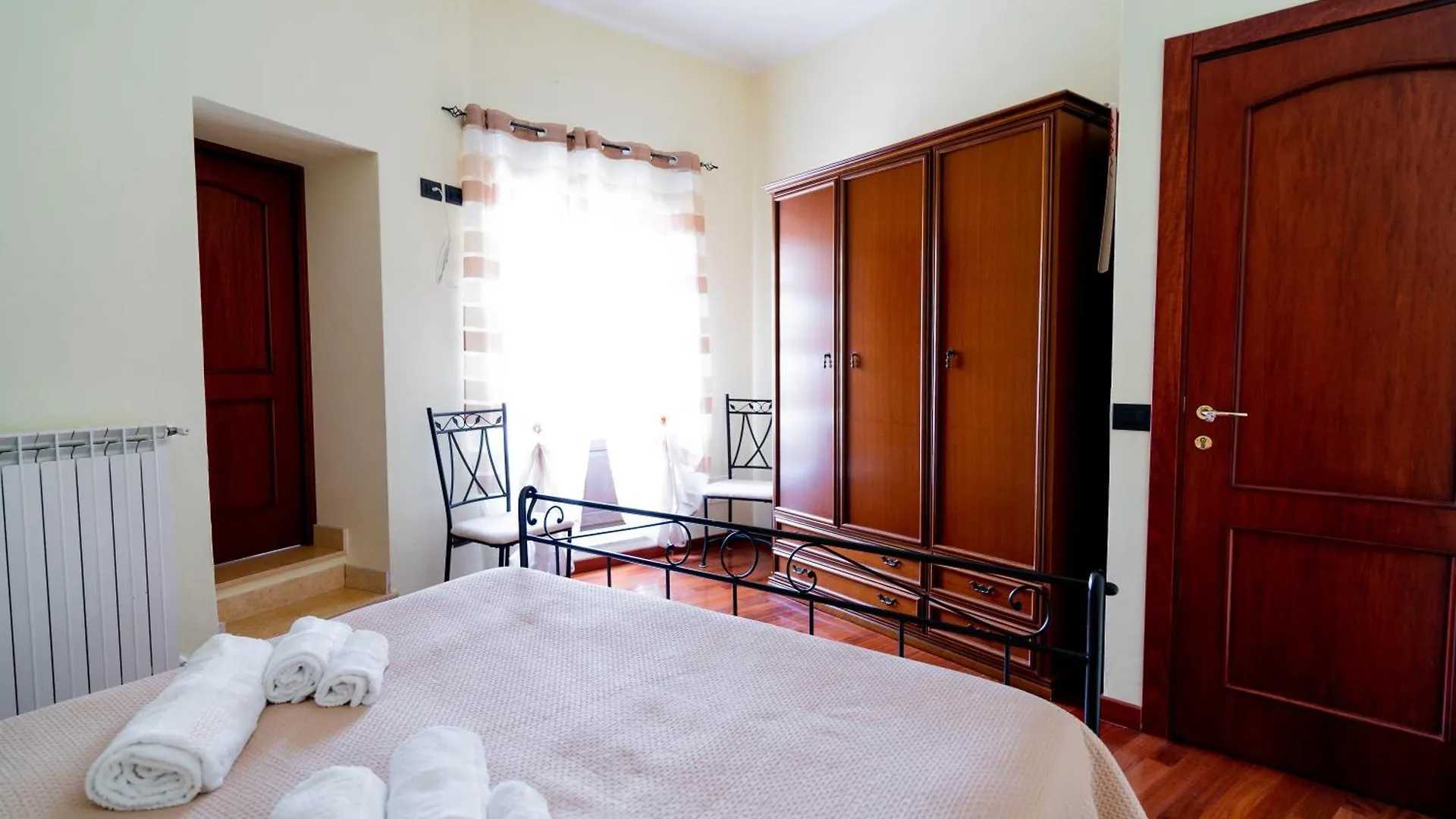 Casa vacanze Villa Domus Teja Agira Italia