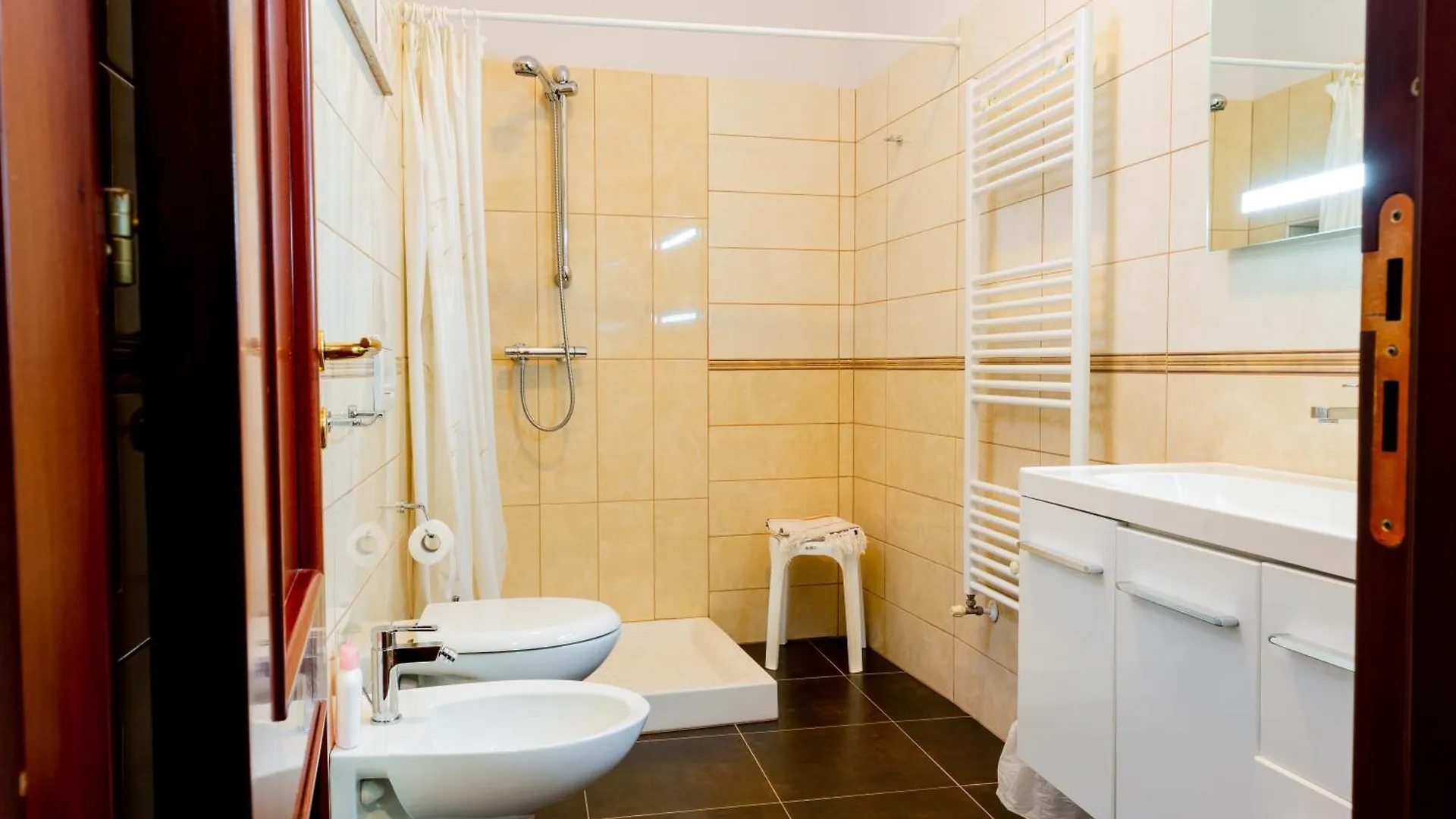 Casa vacanze Villa Domus Teja Agira Italia